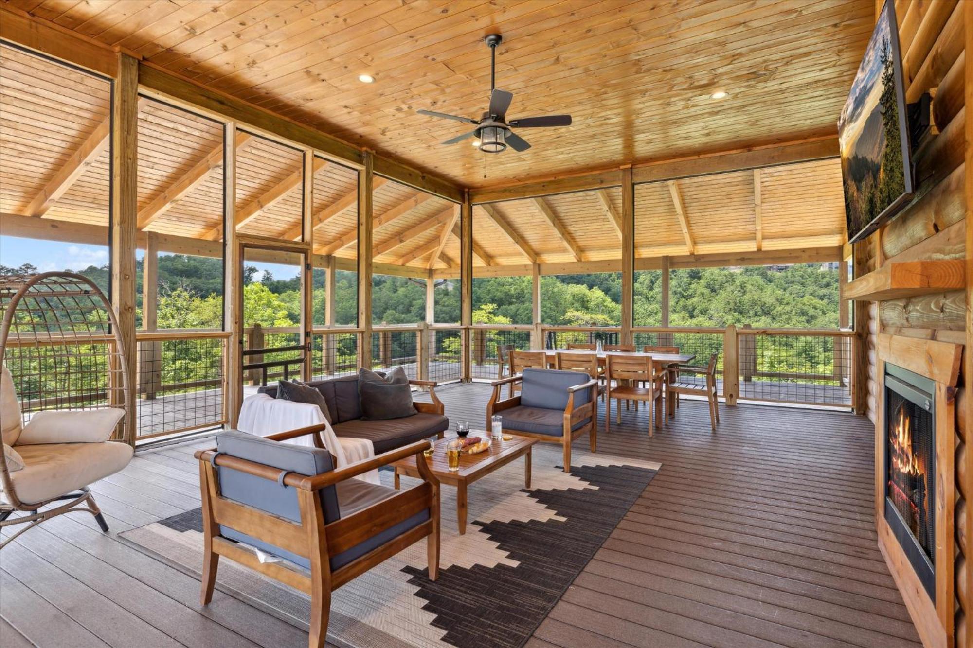 Private Pool Hot Tub Air Hockey Mountain Views Large Patio - Brynwood Station Villa Waldens Creek Exterior photo