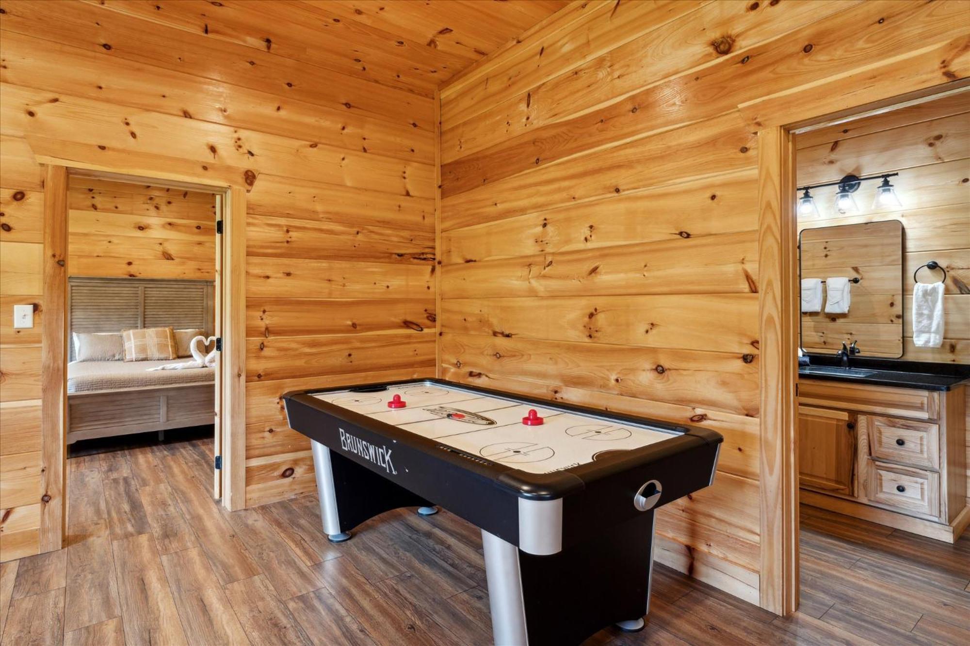 Private Pool Hot Tub Air Hockey Mountain Views Large Patio - Brynwood Station Villa Waldens Creek Exterior photo