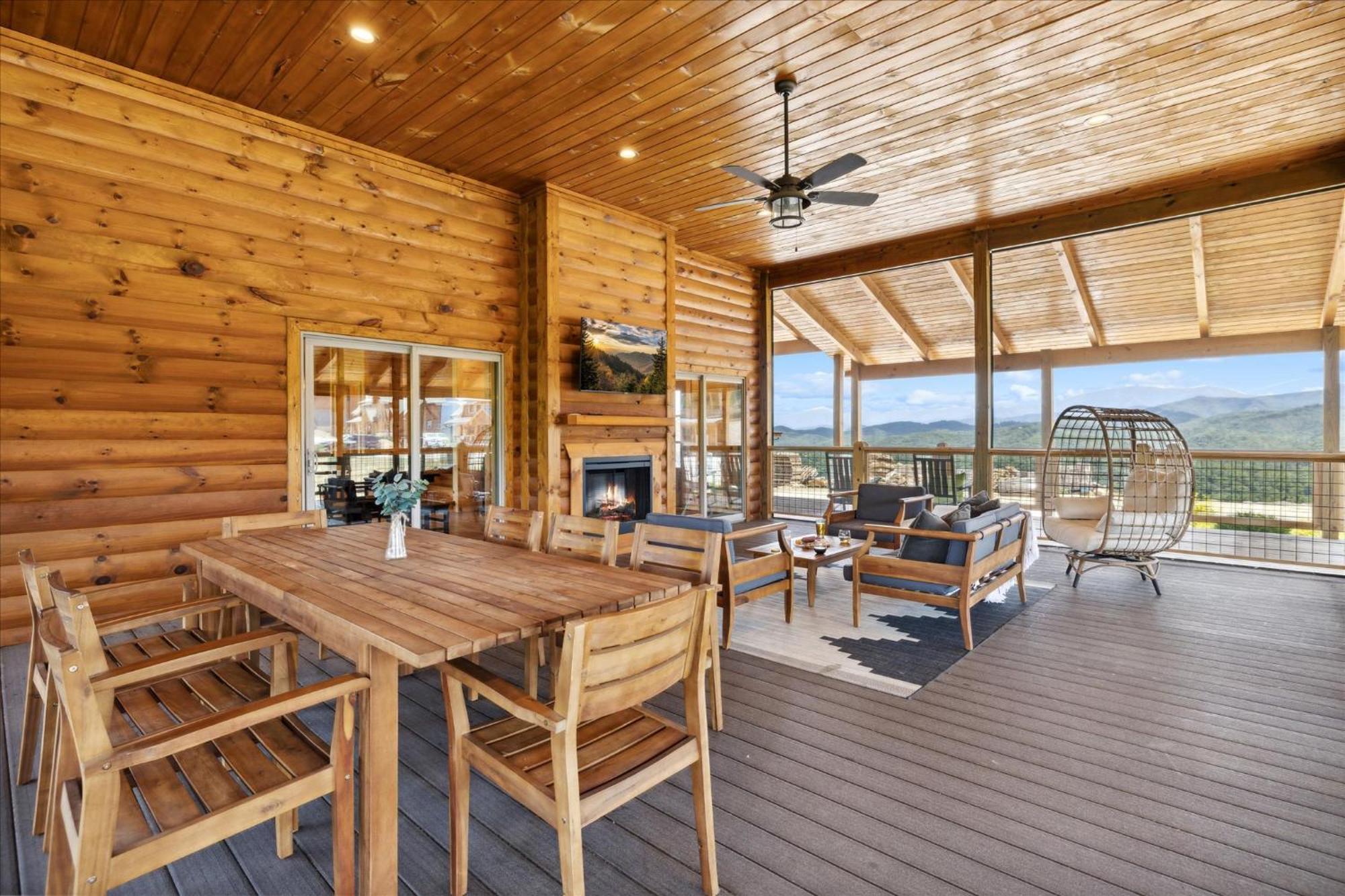 Private Pool Hot Tub Air Hockey Mountain Views Large Patio - Brynwood Station Villa Waldens Creek Exterior photo