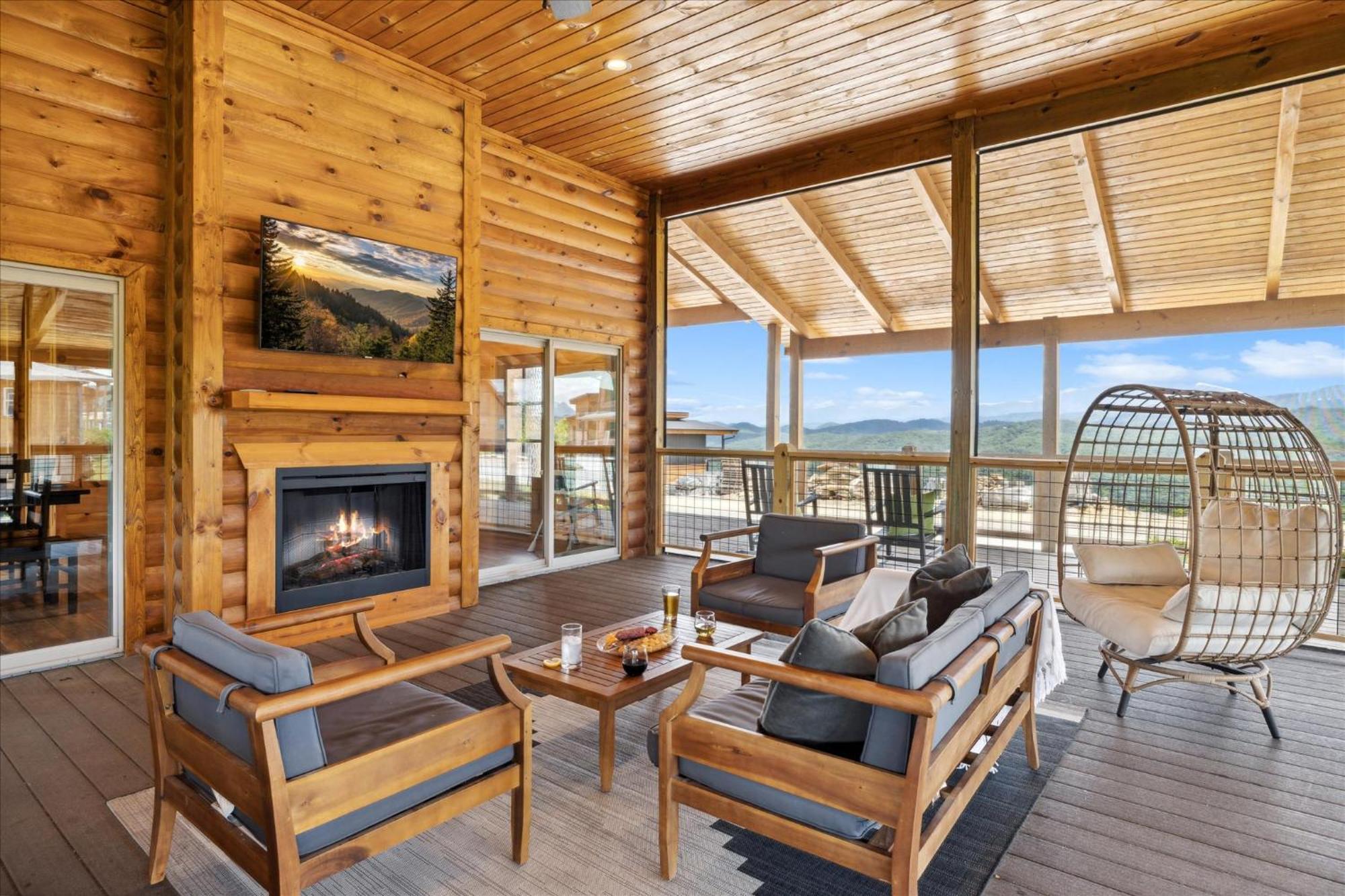 Private Pool Hot Tub Air Hockey Mountain Views Large Patio - Brynwood Station Villa Waldens Creek Exterior photo