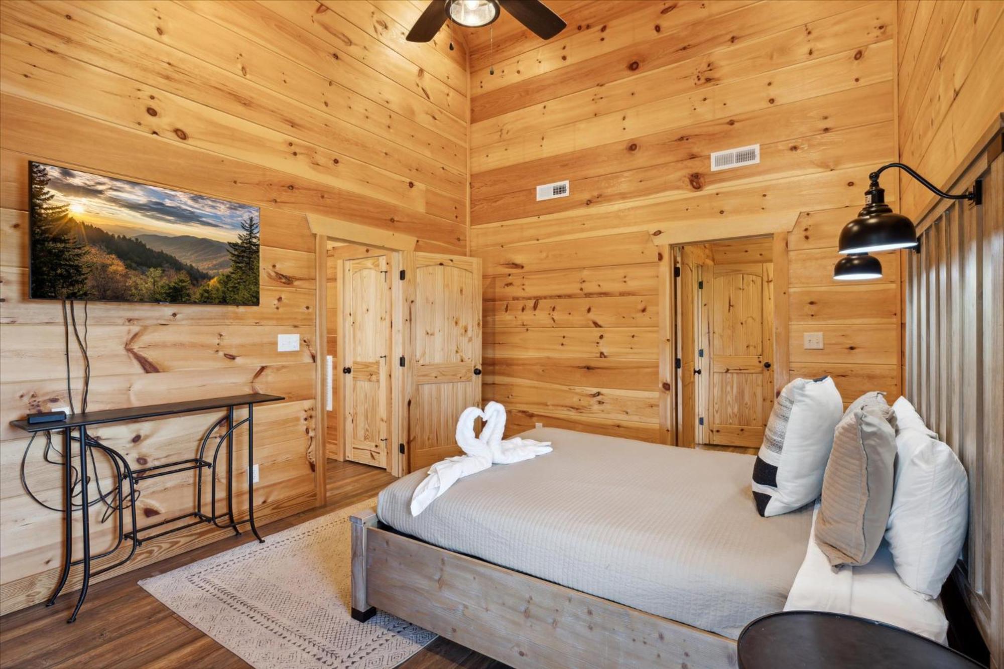 Private Pool Hot Tub Air Hockey Mountain Views Large Patio - Brynwood Station Villa Waldens Creek Exterior photo