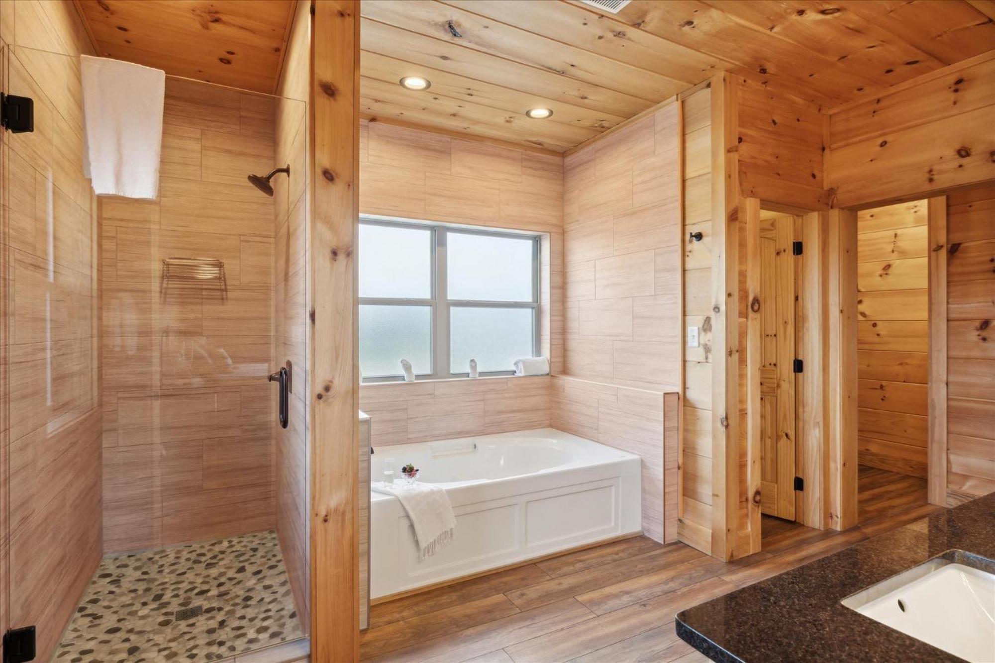 Private Pool Hot Tub Air Hockey Mountain Views Large Patio - Brynwood Station Villa Waldens Creek Exterior photo