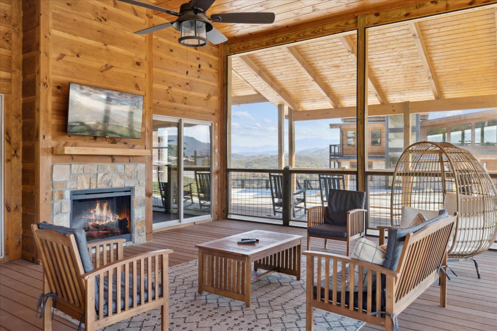 Private Pool Hot Tub Air Hockey Mountain Views Large Patio - Brynwood Station Villa Waldens Creek Exterior photo